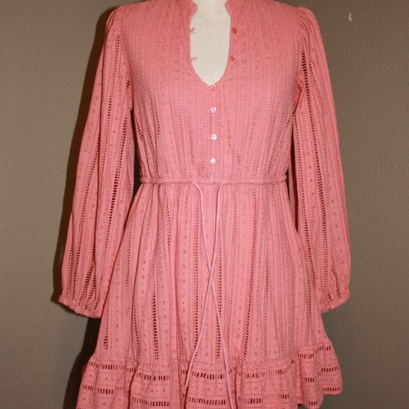 ANTHROPOLOGIE FOREVER THAT GIRL PINK EYELET MINI A-LINE DRESS - SMALL 2 OR 4 - Picture 3 of 6